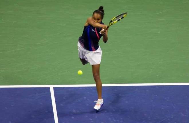 的防守和精 的防守和精