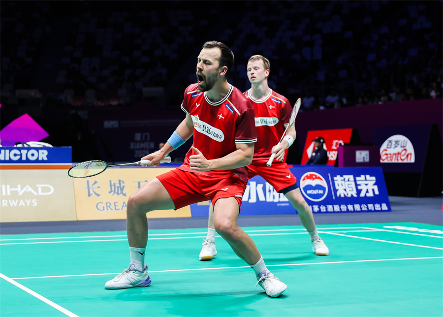 在打破行政 在打破行政