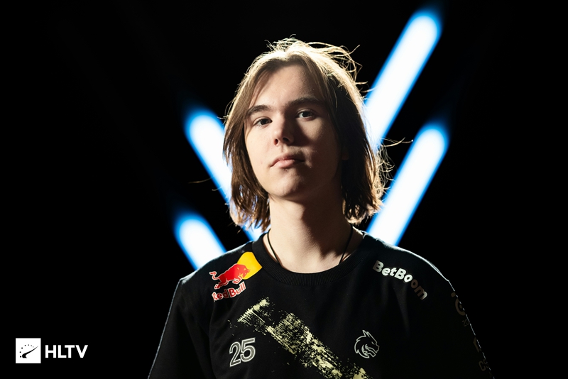 刻不容缓 刻不容缓