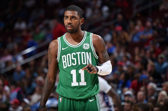 相比之下 相比之下